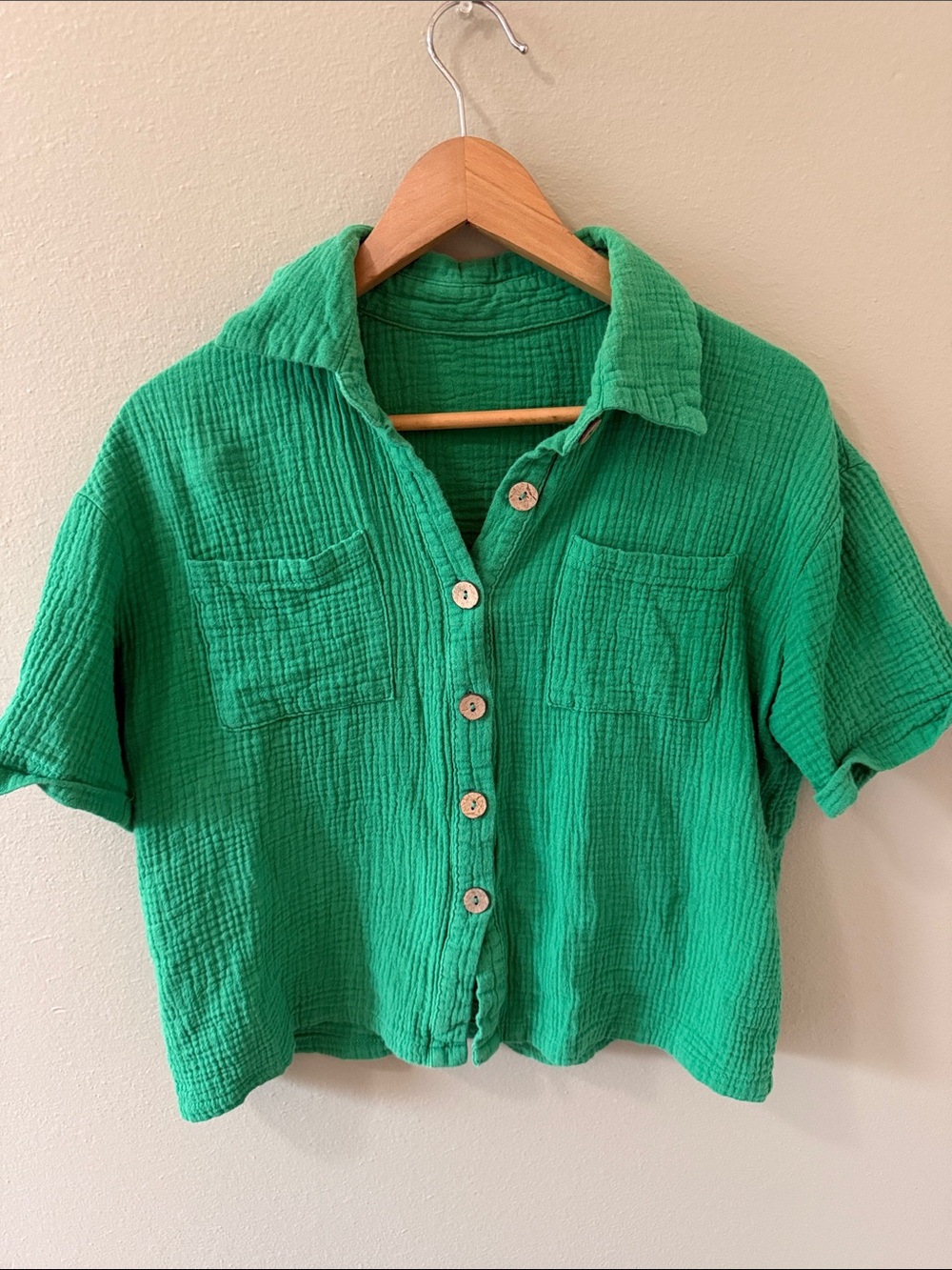 SHEIN Green Short-Sleeve Button-Front Gauze Shirt